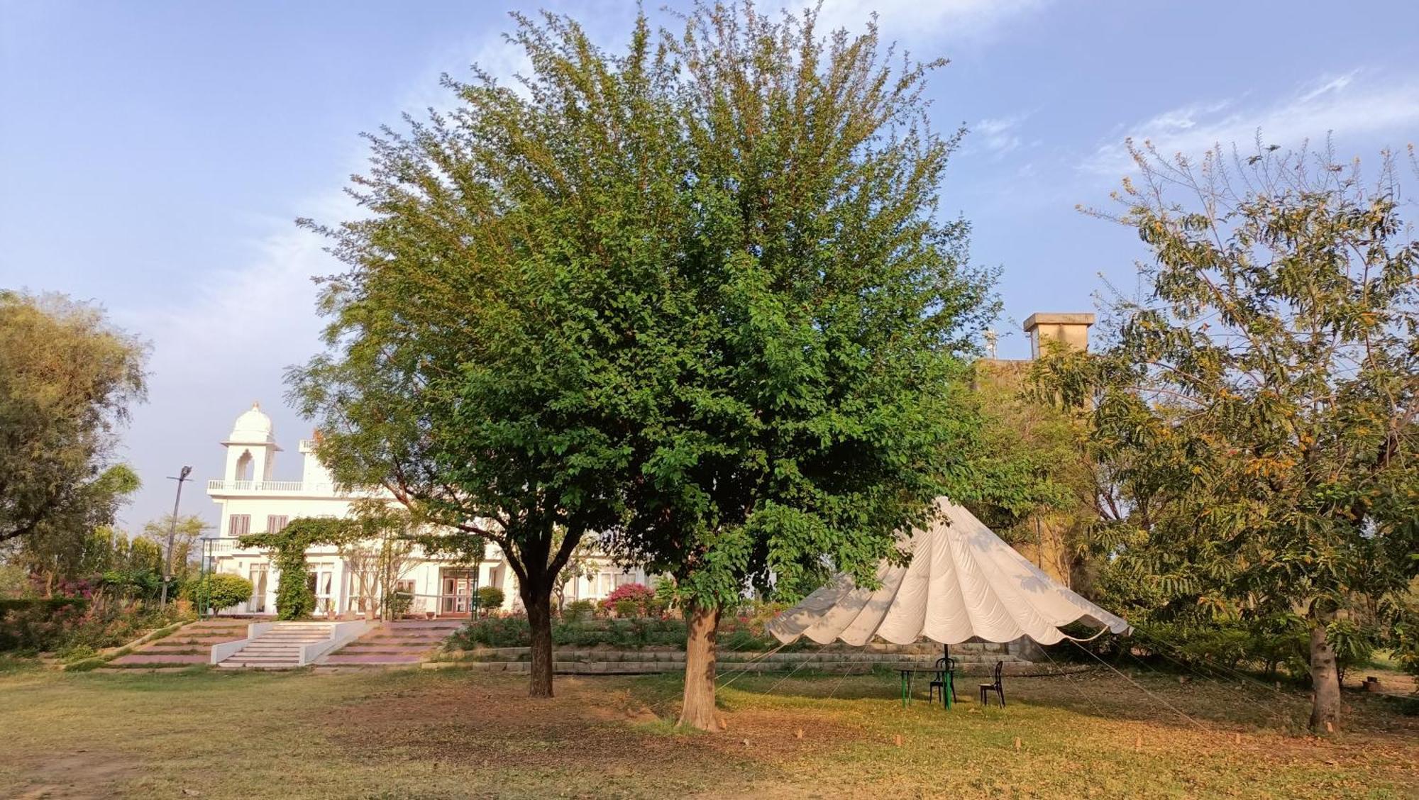 Hotel Savista Retreat Divisione di Divisione di Jaipur Esterno foto
