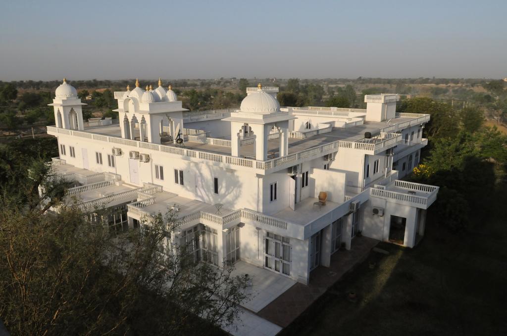 Hotel Savista Retreat Divisione di Divisione di Jaipur Esterno foto